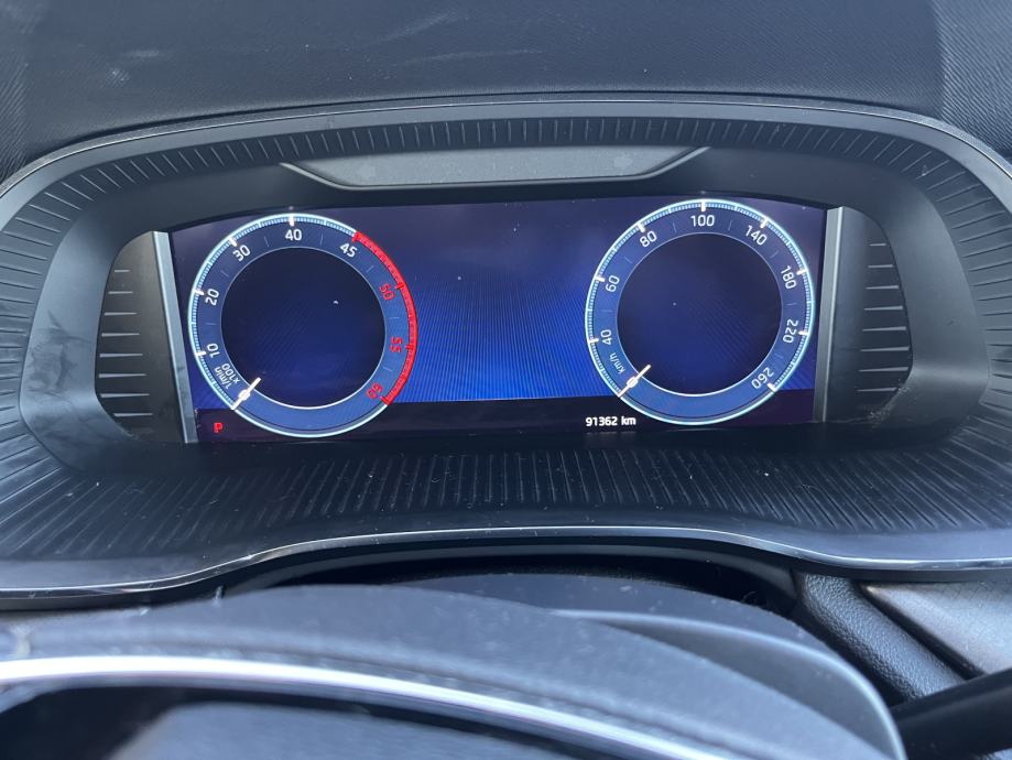 Škoda Octavia Combi 2,0 TDI AMBITION, LEASING BEZ UČEŠĆA I BEZ JAMCA, fotografija 9