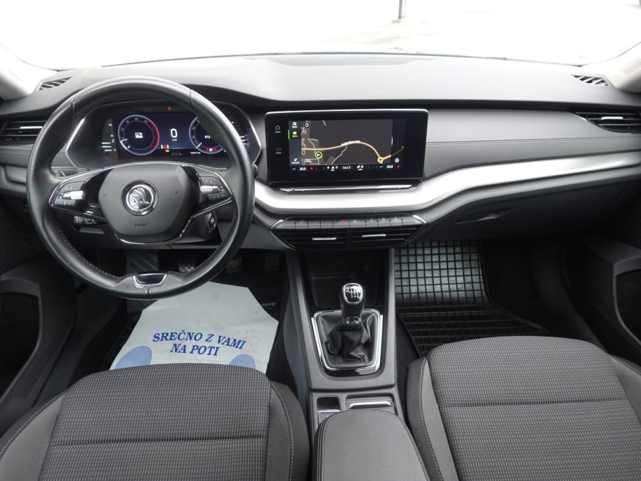 Škoda Octavia Combi 2.0 TDI Ambition+LED+KEYLESS+ACC, fotografija 9