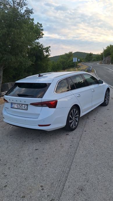 Škoda Octavia Combi 2,0 TDI automatik sa 152000km, fotografija 5
