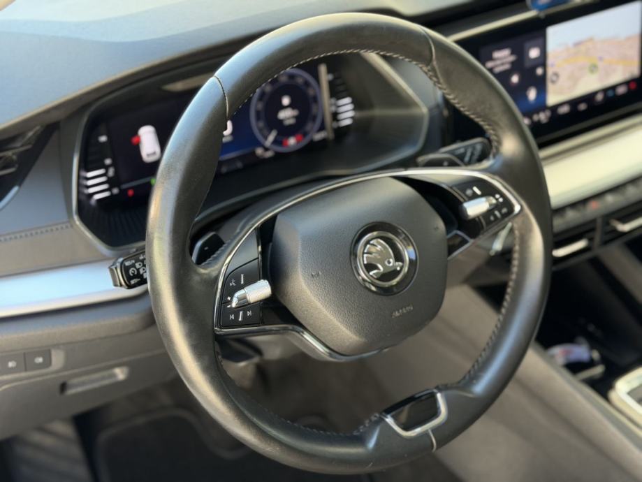 Škoda Octavia Combi 2,0 TDI Automatik Navi Virtual Servisna Jamstvo, fotografija 17