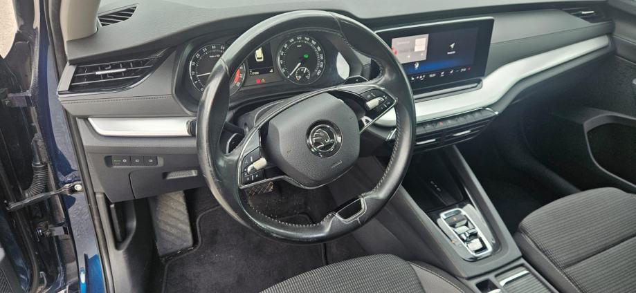 Škoda Octavia Combi 2,0 TDI automatik, fotografija 9