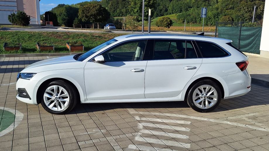 Škoda Octavia Combi 2,0 TDI Style, Webasto, HUD, perla, fotografija 4