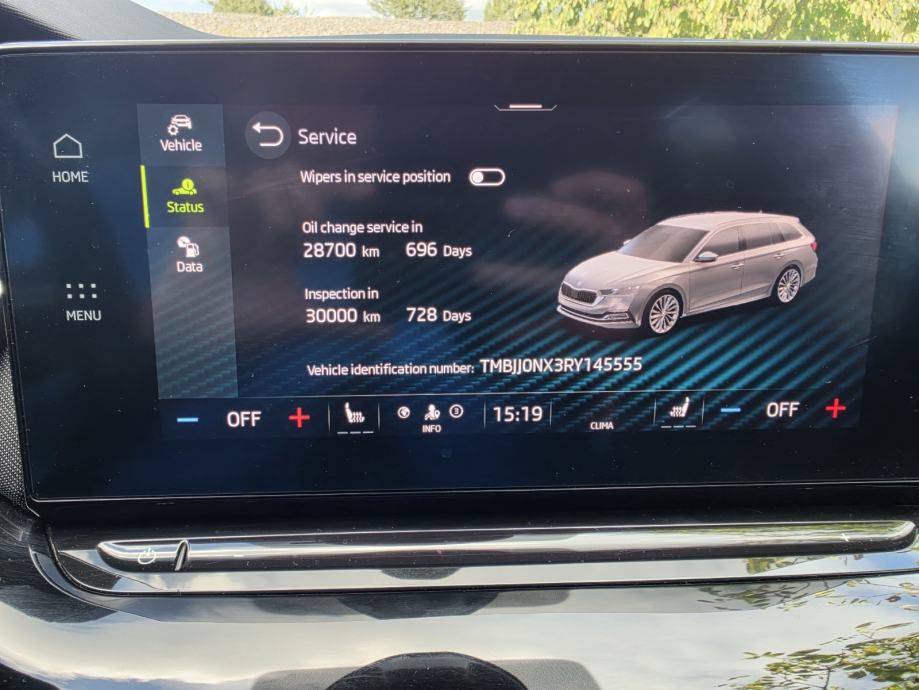 Škoda Octavia Combi 2,0 TDI automatik, fotografija 15