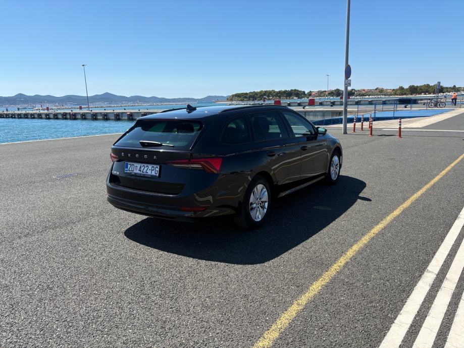Škoda Octavia Combi 2.0 TDI DSG 150 KS, fotografija 12