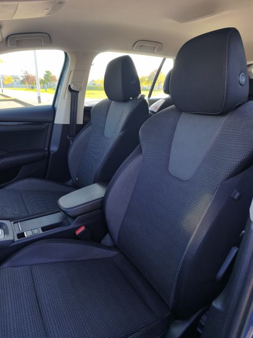 Škoda Octavia Combi 2,0 TDI automatik, fotografija 13