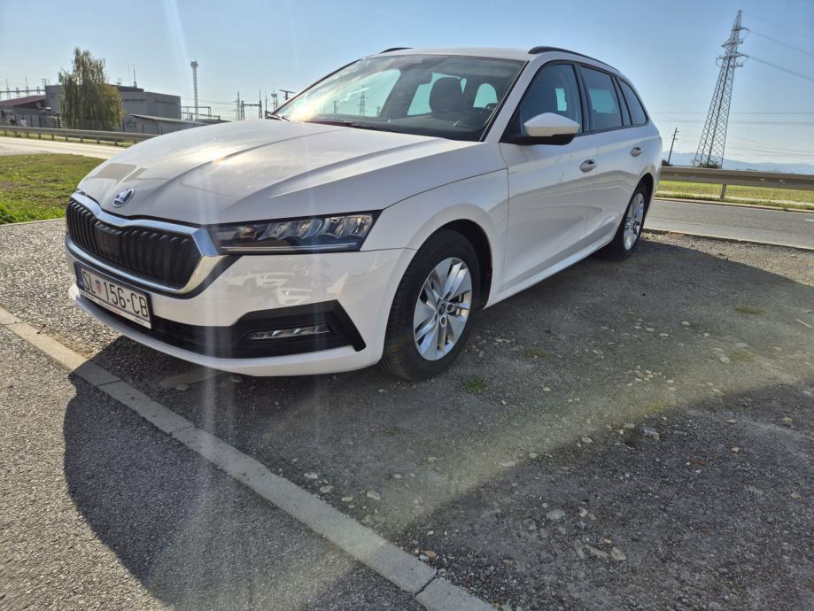 Škoda Octavia Combi 2,0 TDI automatik, fotografija 2
