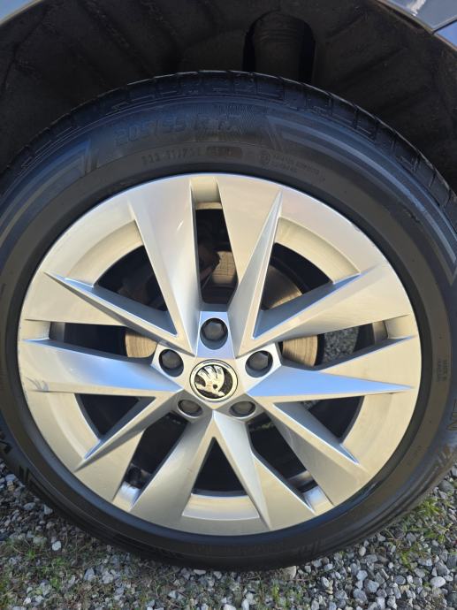 ŠKODA OCTAVIA 2,0 TDI,//AUTOMATIK//VIRTUAL//PANORAMA//JAMSTVO 12MJ, fotografija 20