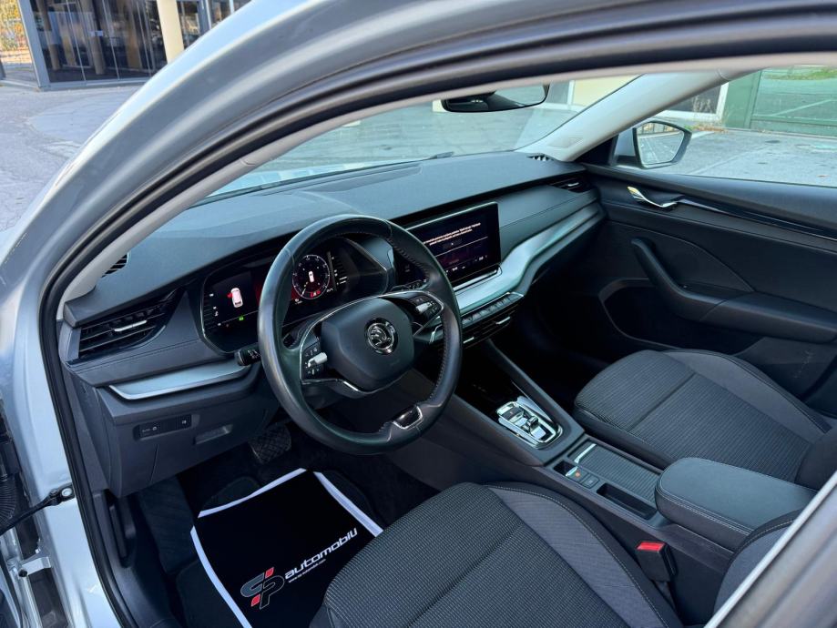 Škoda Octavia Combi | 2,0 TDI DSG | 110kW | Virtual | JAMSTVO | PDV, fotografija 12