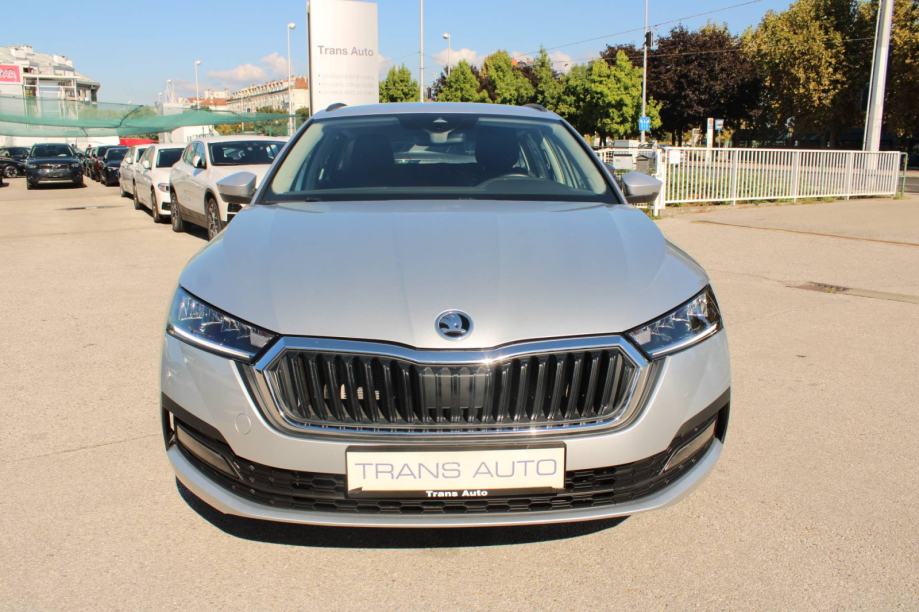 Škoda Octavia Combi 2.0 TDi DSG 4x4, fotografija 2