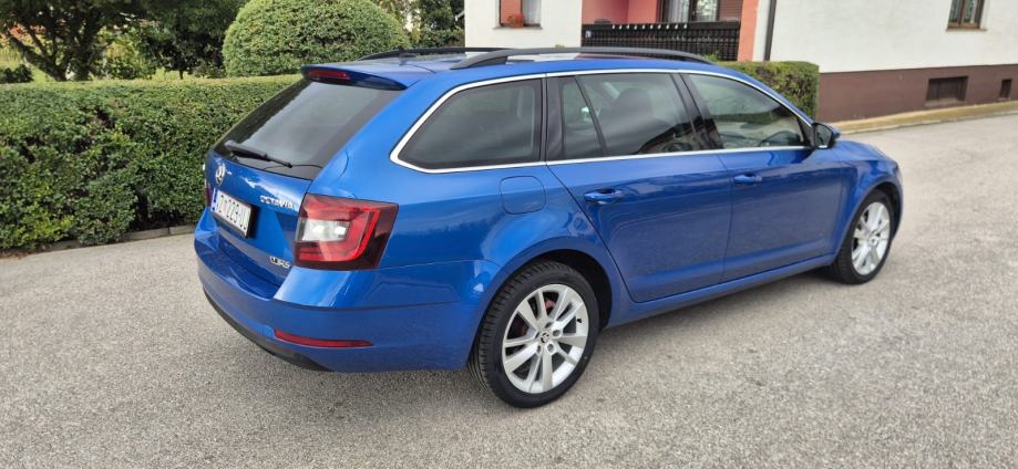 Škoda Octavia Combi 2,0 TDI DSG automatik, fotografija 3