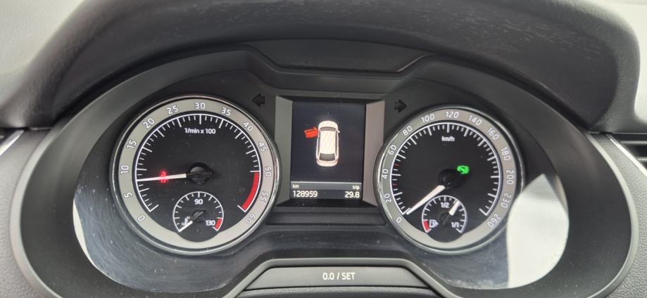 Škoda Octavia Combi 2,0 TDI DSG automatik, fotografija 12