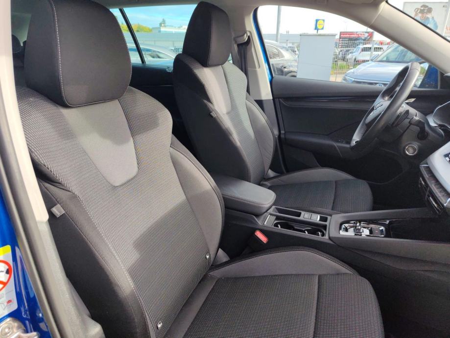 Škoda Octavia Combi 2.0 TDI DSG EXECUTIVE, fotografija 11