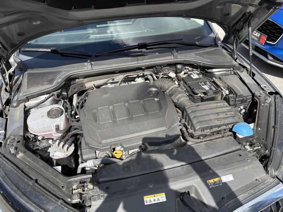 Škoda Octavia Combi 2,0 TDI, DSG- savršeno stanje !! Reg. godinu dana, fotografija 9