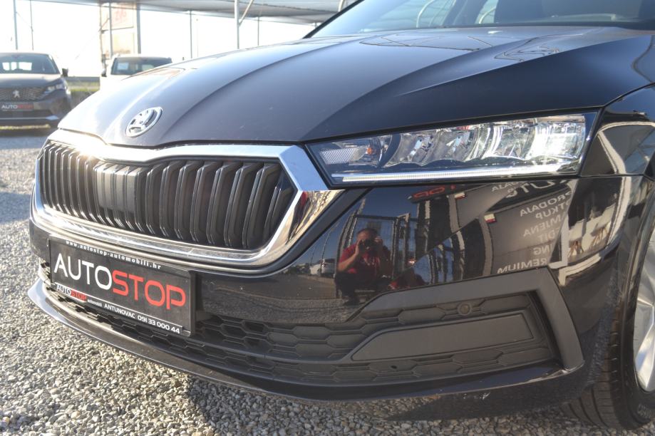 Škoda Octavia Combi 2,0 TDI DSG *** rata 275€ *** BEZ UČEŠĆA ***, fotografija 19