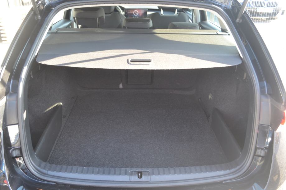 Škoda Octavia Combi 2,0 TDI DSG *** rata 275€ *** BEZ UČEŠĆA ***, fotografija 10