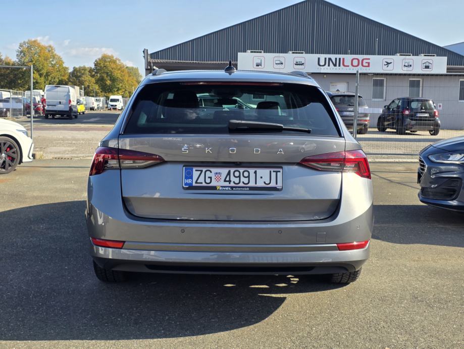 Škoda Octavia Combi 2,0 TDI DSG | STYLE | JAMSTVO 4 GOD | MATRIX | PDV, fotografija 3