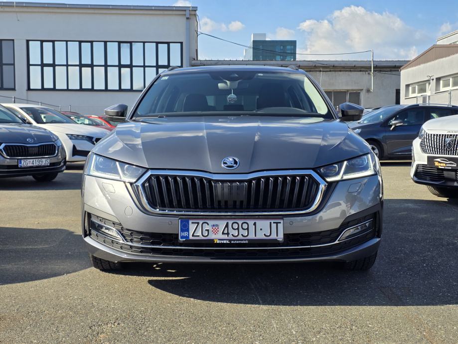 Škoda Octavia Combi 2,0 TDI DSG | STYLE | JAMSTVO 4 GOD | MATRIX | PDV, fotografija 6