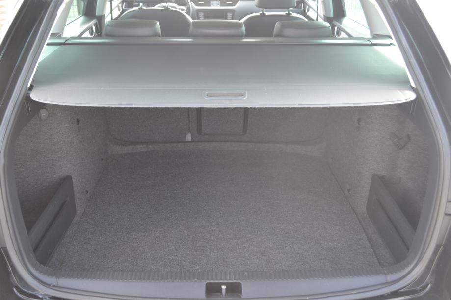 Škoda Octavia Combi 2,0 TDI ** euro 6 ** MOTOR I LIMARIJA ODLIČNI **, fotografija 11