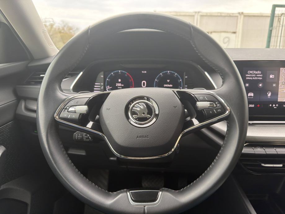 Škoda Octavia Combi 2,0 TDI LEASING BEZ UČEŠĆA I BEZ JAMACA, fotografija 9