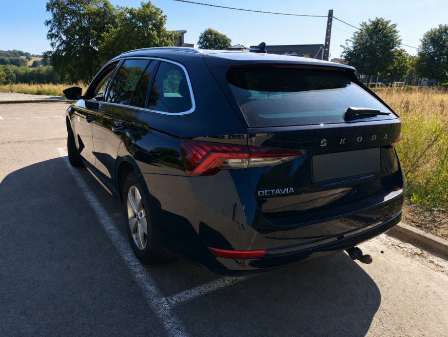 Škoda Octavia Combi 2,0 TDI, navi,led,leasing rata 220e, fotografija 2