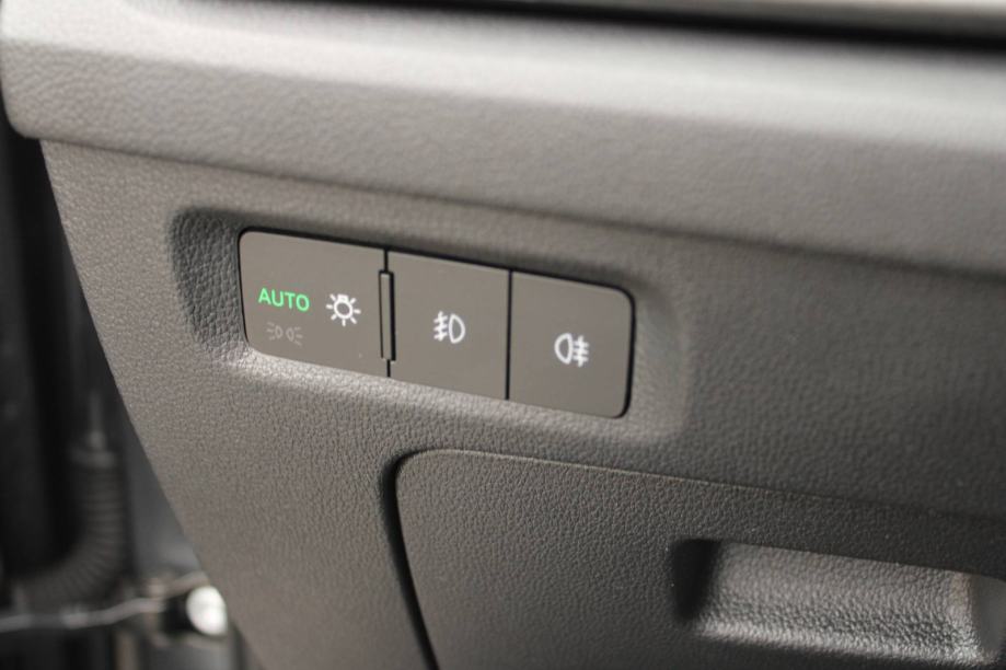 Škoda Octavia Combi 2.0 TDi -nije uvoz, fotografija 15