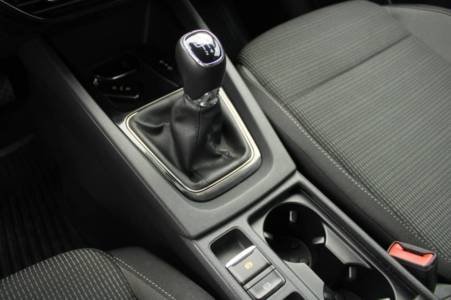 Škoda Octavia Combi 2.0 TDi -nije uvoz, fotografija 17
