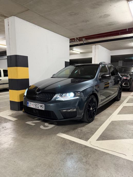 Škoda Octavia Combi 2,0 TDI RS DSG automatik, fotografija 19