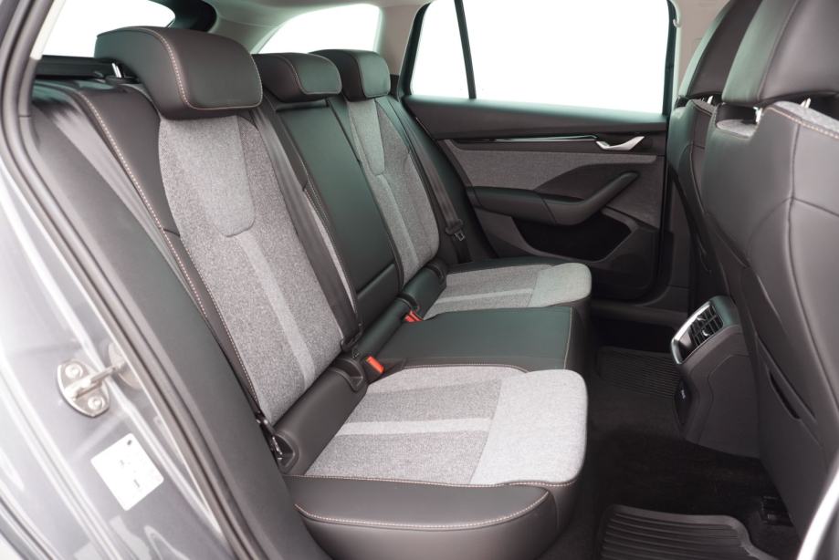 Škoda Octavia Combi 2.0 TDI SCR | Cjena uključuje troškove uvoza, fotografija 19