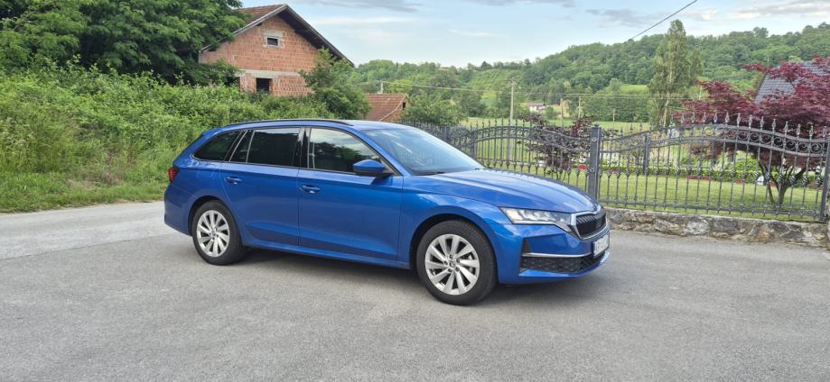 Škoda Octavia Combi 2,0 TDI (Novi model), fotografija 2