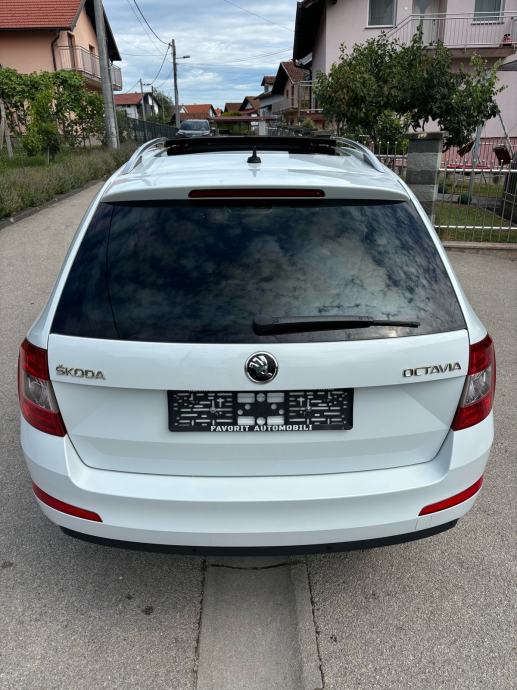 Škoda Octavia Combi 2,0 TDI, fotografija 6