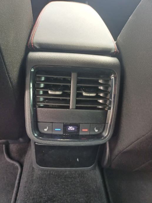 Škoda Octavia Combi RS 2,0 TDI, fotografija 13