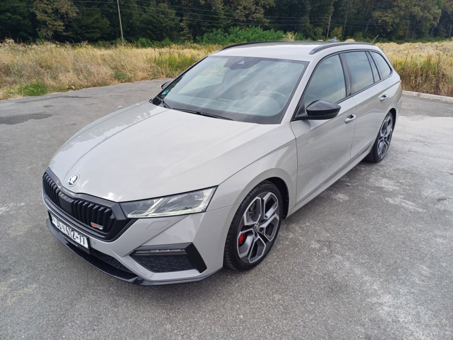 Škoda Octavia Combi RS 2,0 TDI, fotografija 5