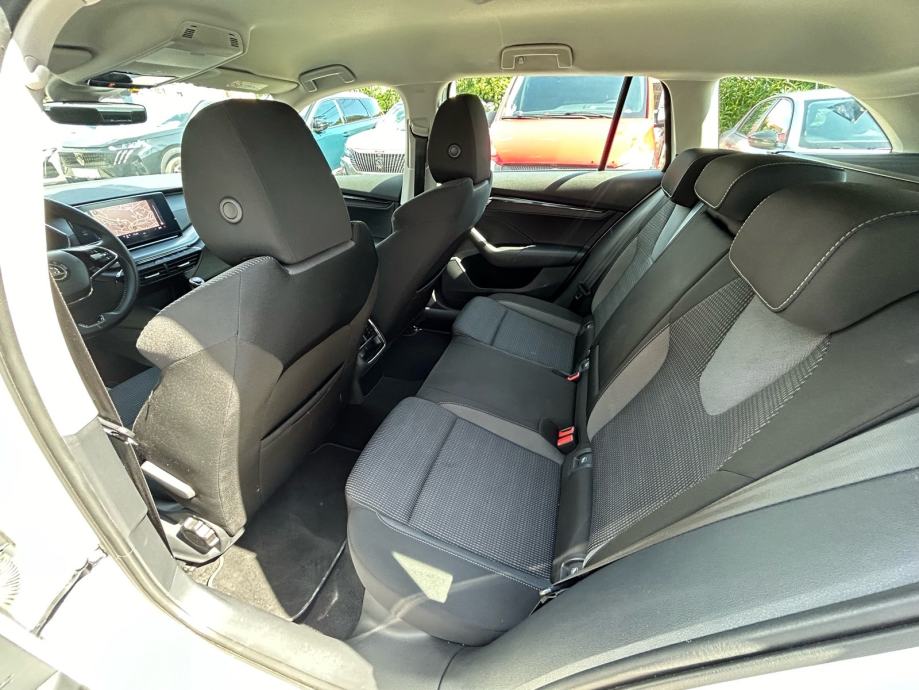 Škoda Octavia 2.0 TDI - 2022 - NOVA DISTRIBUCIJA - REG. 1. GOD. !!!, fotografija 9