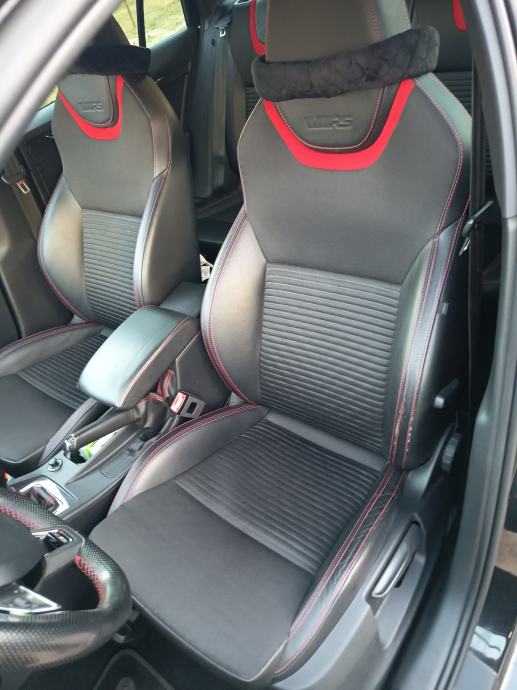Škoda Octavia Combi 2,0 TDI, fotografija 7