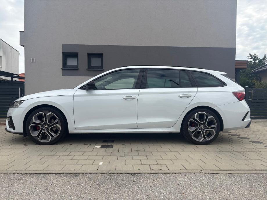 Škoda Octavia Combi RS 2,0 TDI 4X4 DSG, HR VOZILO, JAMSTVO DO 08/2029, fotografija 3