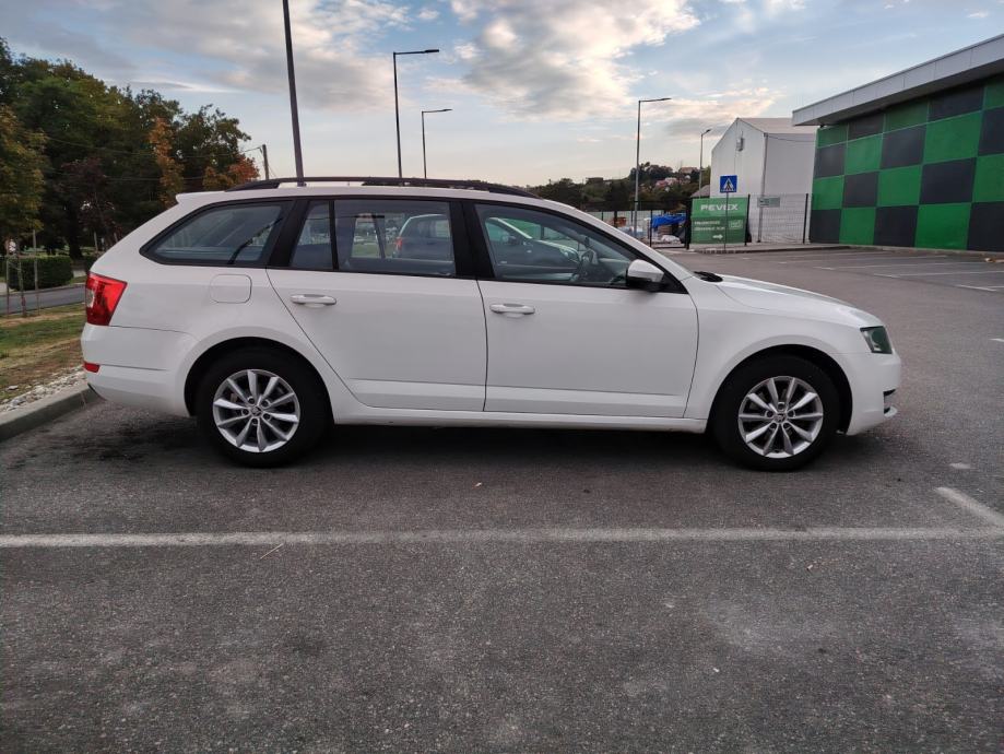 Škoda Octavia Combi 2,0 TDI*ODLIČNA*NIJE UVOZ, fotografija 8