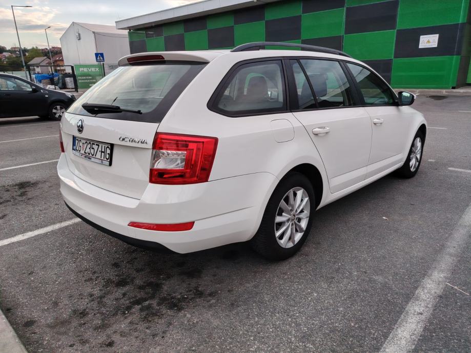 Škoda Octavia Combi 2,0 TDI*ODLIČNA*NIJE UVOZ, fotografija 7