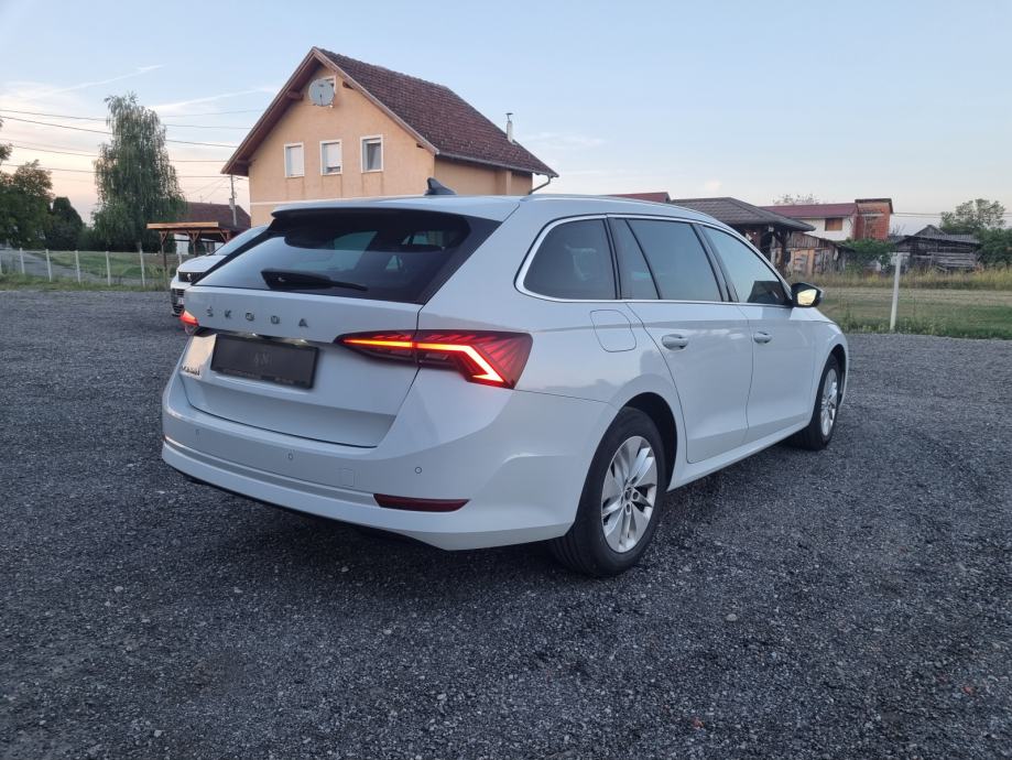 Škoda Octavia Combi 2,0 TDI--Virtual,Navi,Kamera,Led--, fotografija 8