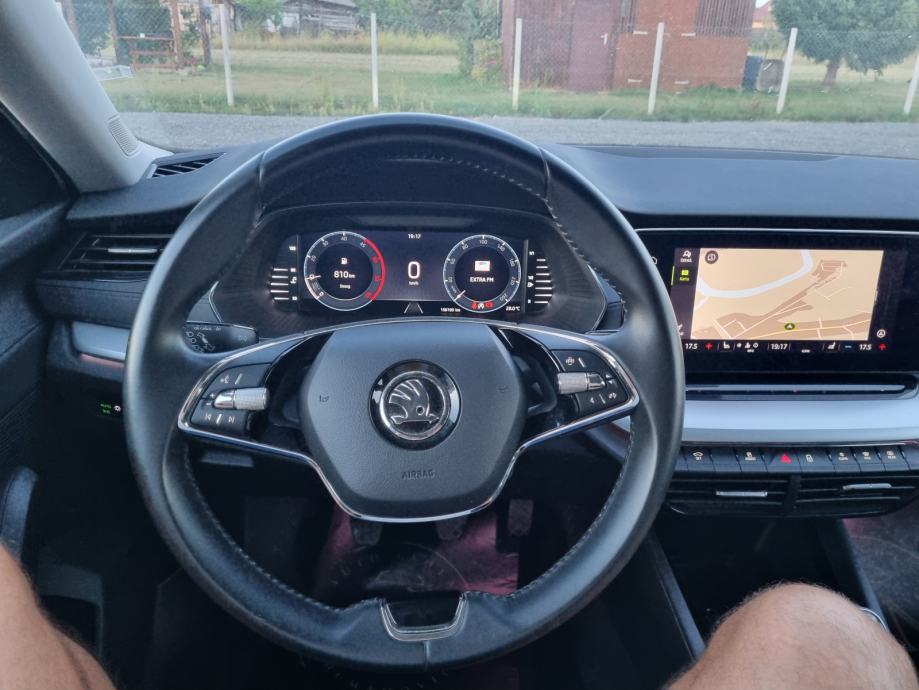 Škoda Octavia Combi 2,0 TDI--Virtual,Navi,Kamera,Led--, fotografija 13