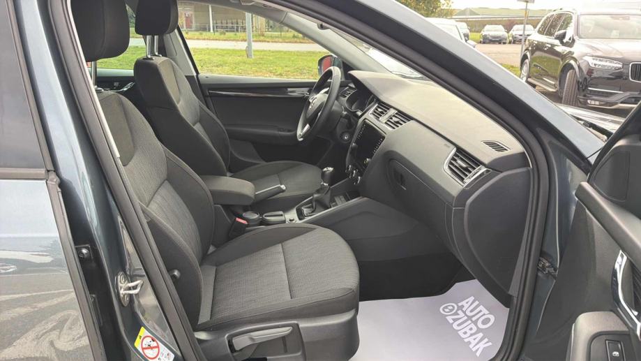 SKODA OCTAVIA Combi 2017 • PREMIUM jamstvo • AutoZubak Rabljena, fotografija 9