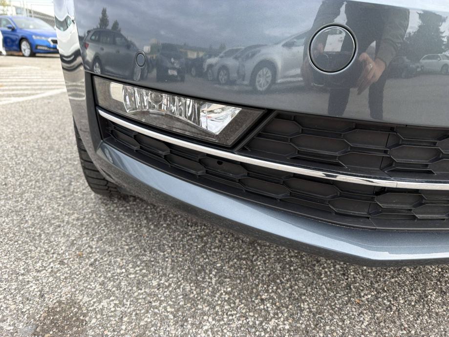 SKODA OCTAVIA Combi 2017 • PREMIUM jamstvo • AutoZubak Rabljena, fotografija 17