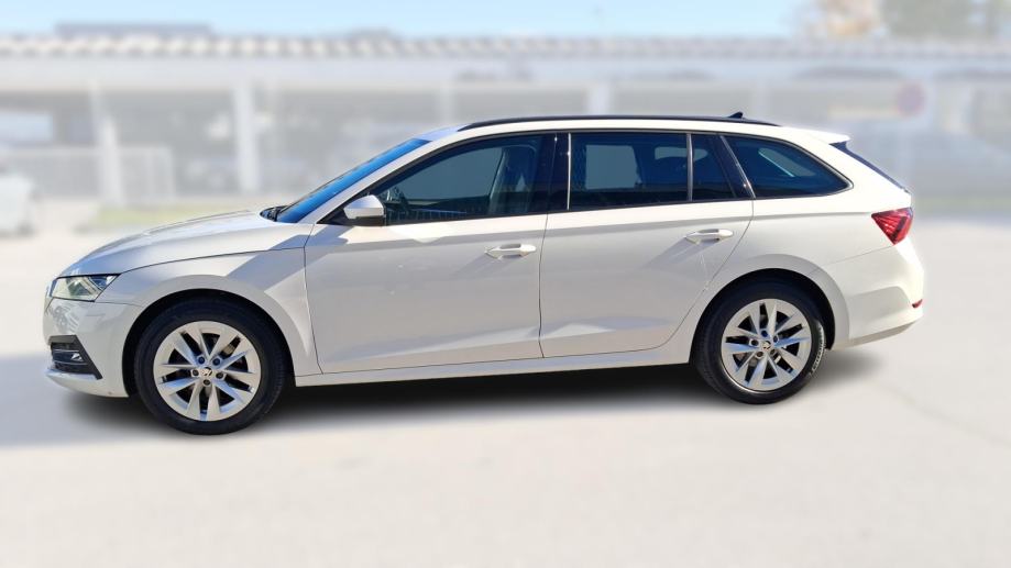 SKODA OCTAVIA Combi 2022 • PREMIUM jamstvo • AutoZubak Rabljena, fotografija 5