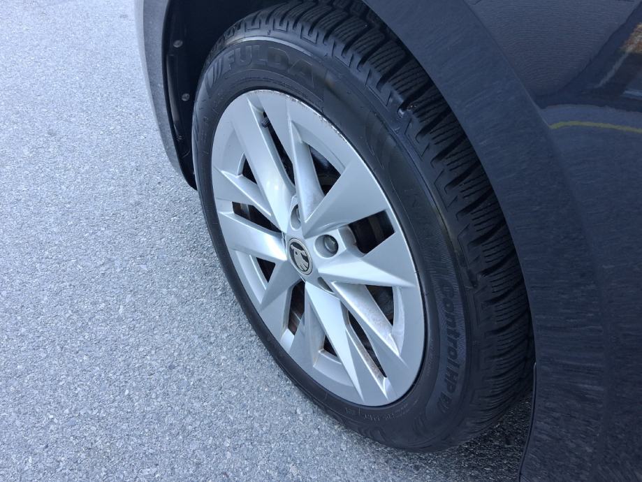 ŠKODA OCTAVIA COMBI CLEVER 2,0, fotografija 9