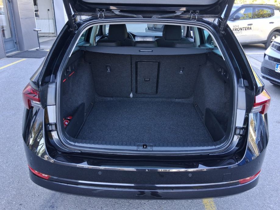 ŠKODA OCTAVIA COMBI CLEVER 2,0, fotografija 11