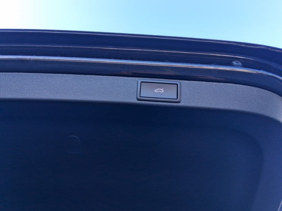 ŠKODA OCTAVIA COMBI CLEVER 2,0, fotografija 12