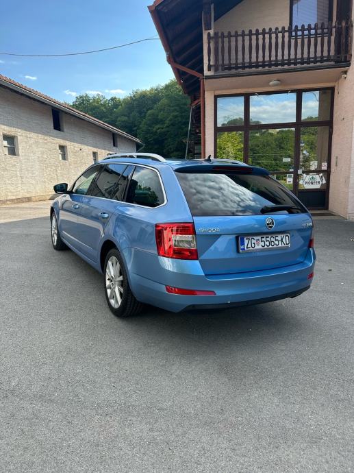 Skoda octavia combi/PRVI VLASNIK/KUPLJENA U AUTO ŠTASNI, fotografija 4