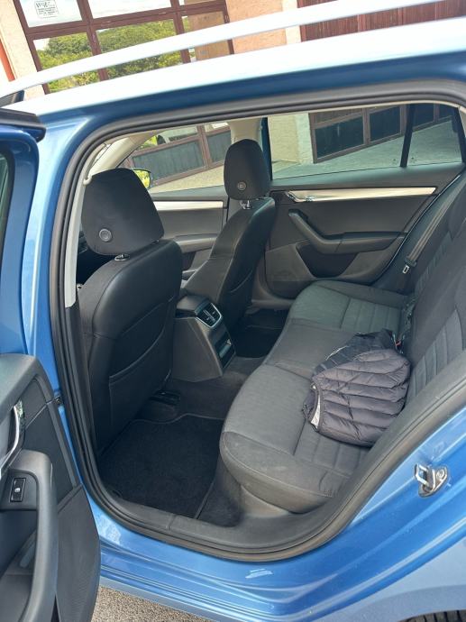 Skoda octavia combi/PRVI VLASNIK/KUPLJENA U AUTO ŠTASNI, fotografija 8