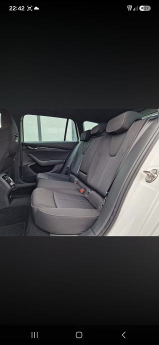 Škoda Octavia Combi Sportline 2,0 TDI automatik, fotografija 7