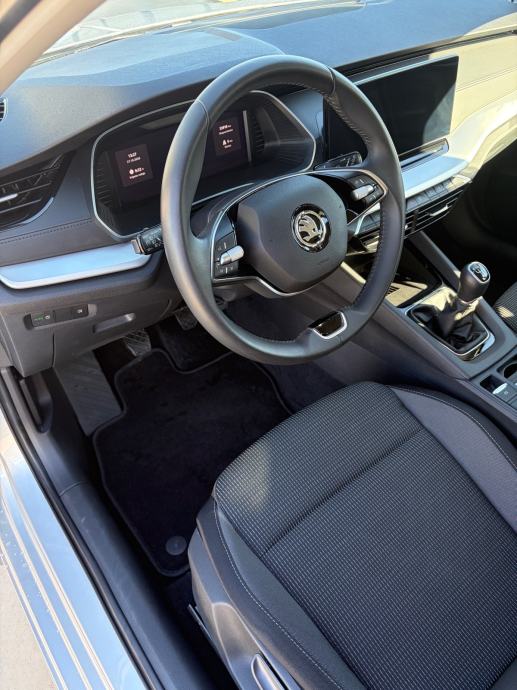 Skoda Octavia facelift 2,0 TDI 32 919km kamera virtual tempomat, fotografija 7