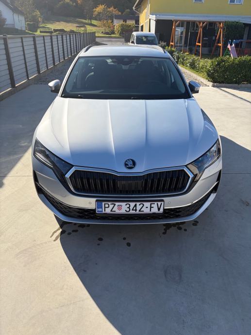 Skoda Octavia facelift 2,0 TDI 32 919km kamera virtual tempomat, fotografija 3